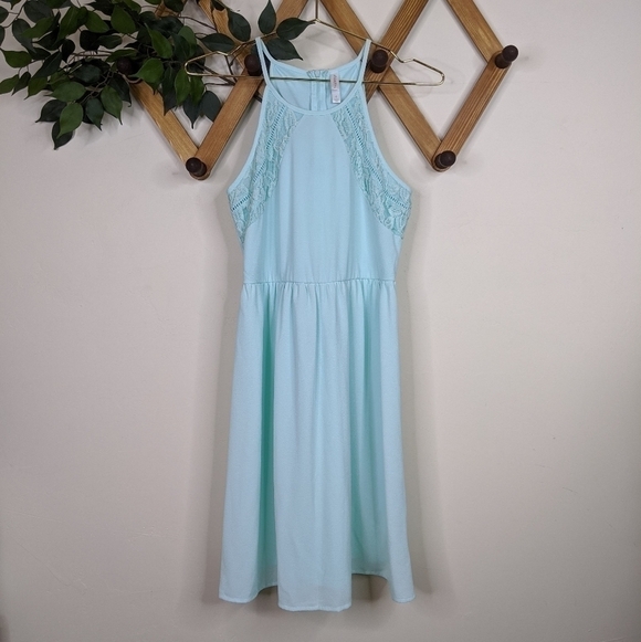 Xhilaration High Neck Mint Lace A-Line Mini Dress - Picture 2 of 9